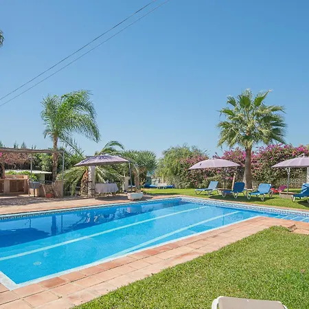 Oasis: Beachside Retreat With Heated Pool & Games * Marbella